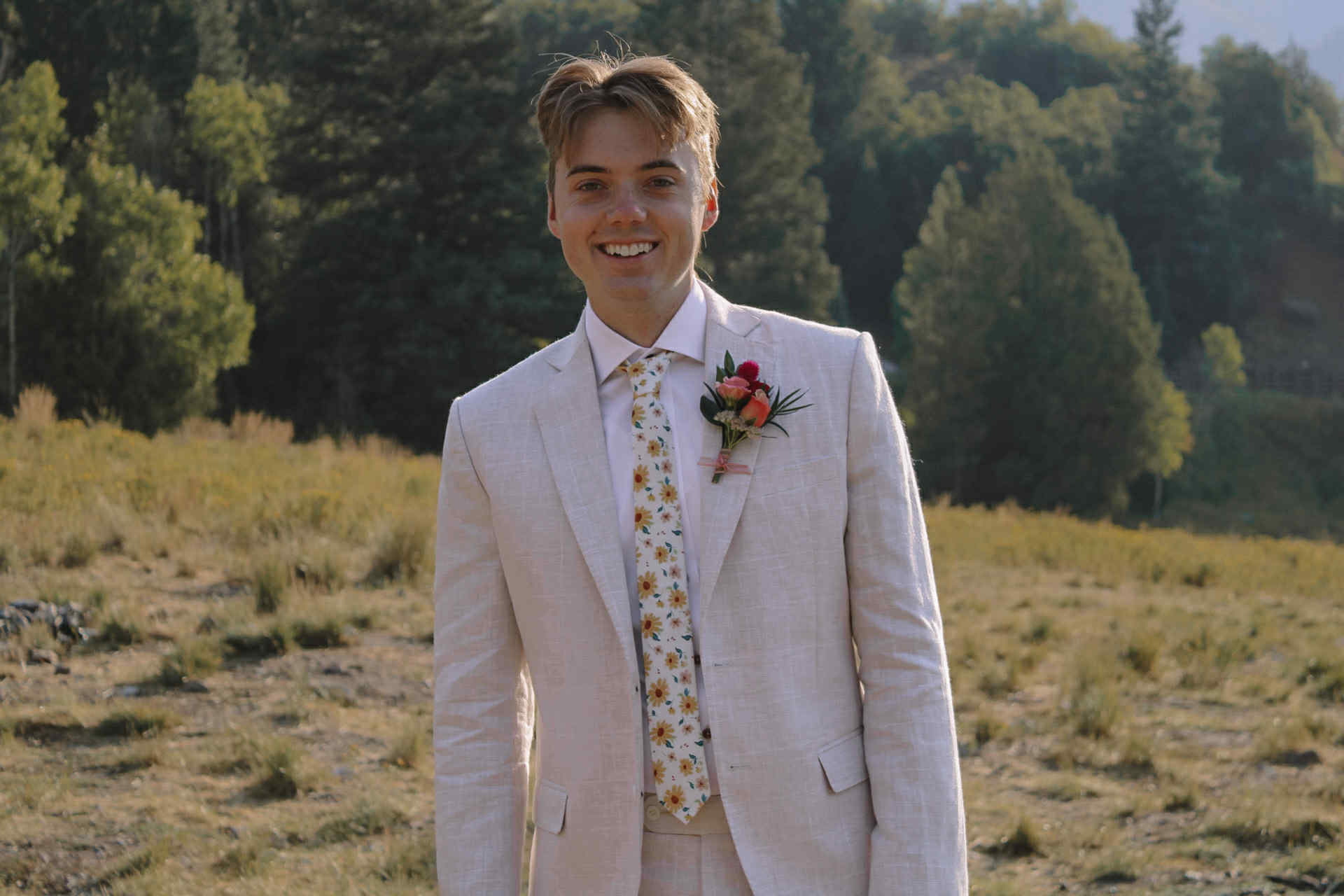 Custom groom wedding suit by esatto Custom Clothing, Davis County Utah