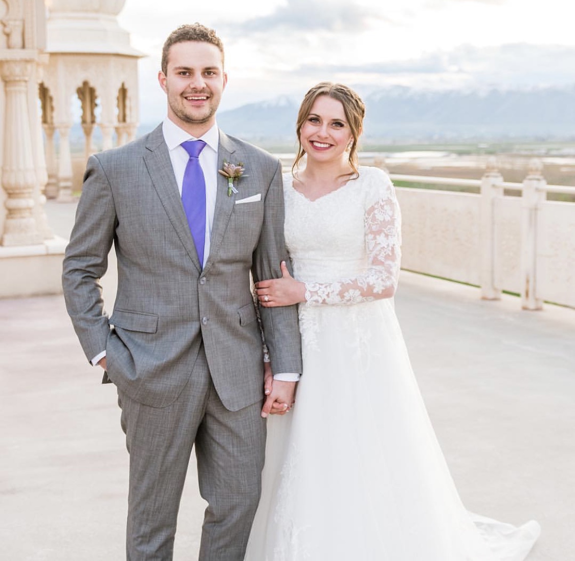 Custom navy blue wedding suit tailored by esatto Custom Clothing, Layton Utah